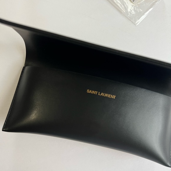 Saint Laurent SL 557 sunglasses - Picture 5 of 6